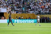 大巴黎4比0横扫皇马，恩里克崛起为世界足坛顶级教练