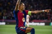 随着巴萨6-0，西甲积分榜出炉：10亿豪门紧追皇马，马竞无缘前十